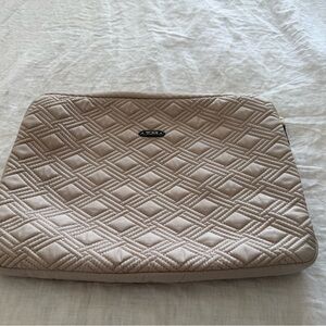 Tumi Quilted Tan Electronics Sleeve